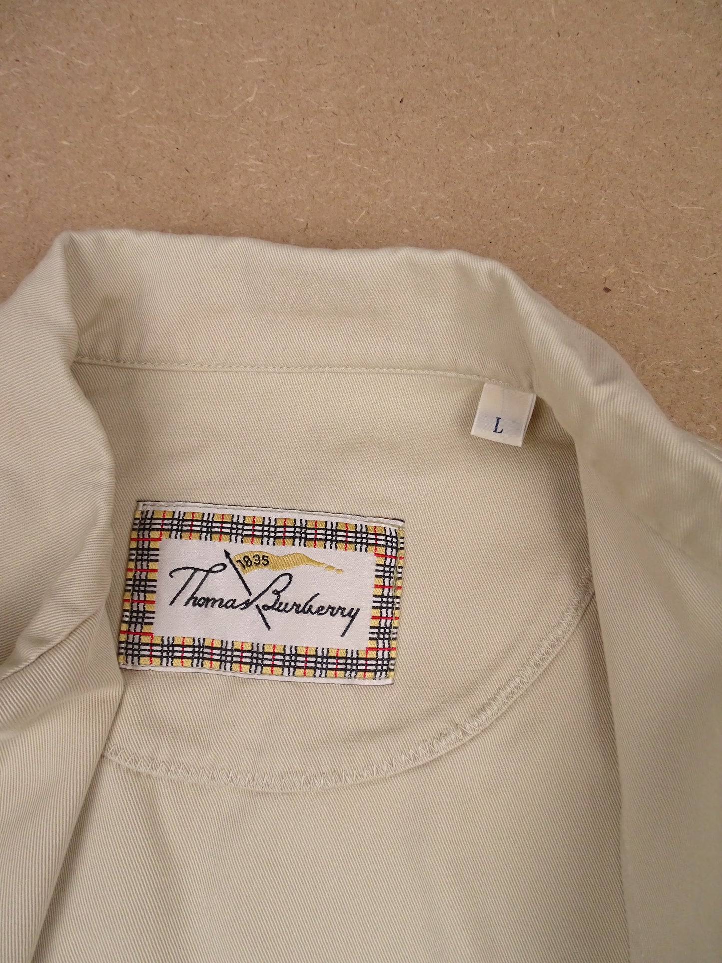 Veste Chemise Courte / Crop Burberry Beige Avec Poches L Femme