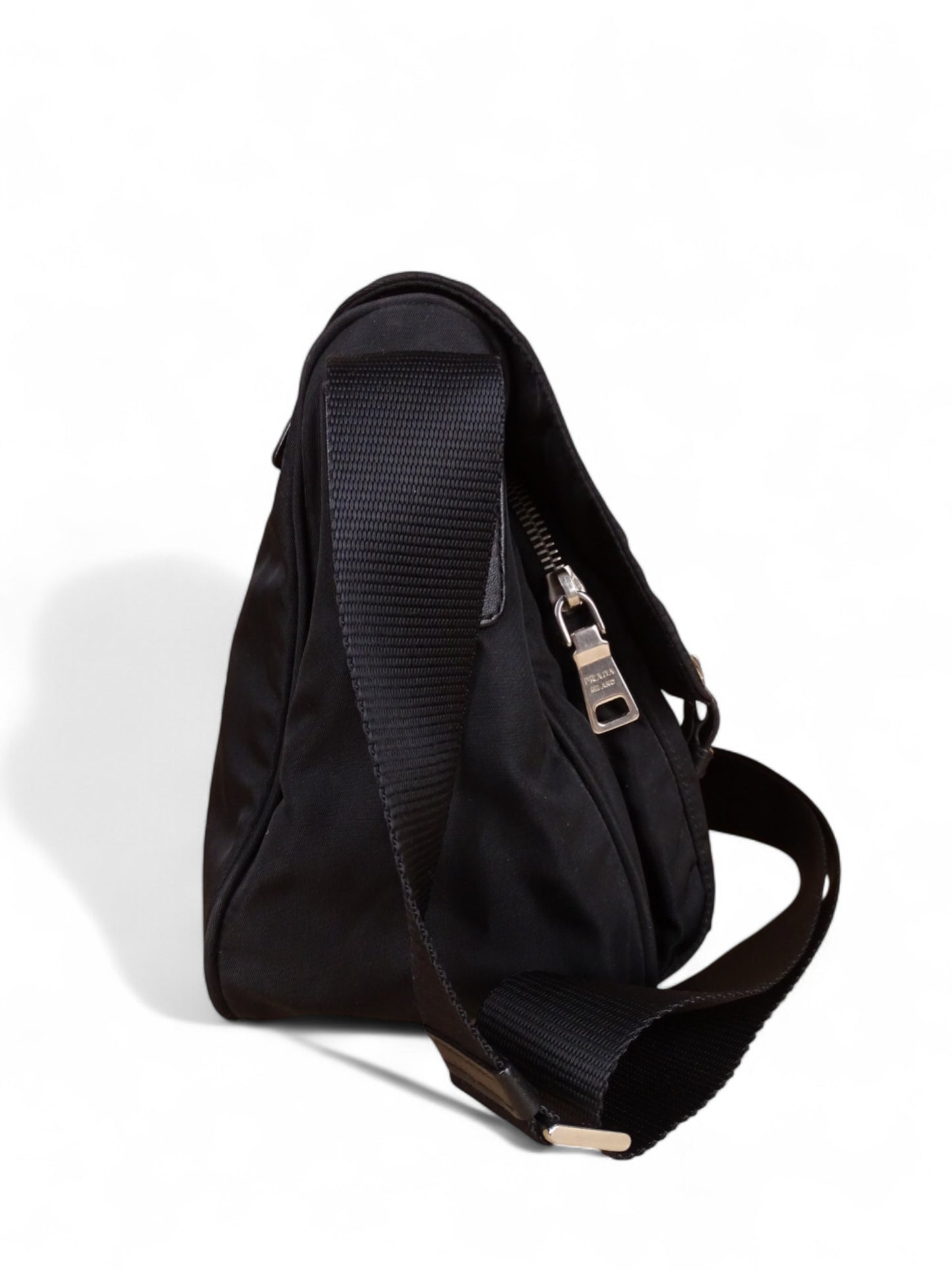 Prada Sacoche / Sac Nylon Noir Crossbody