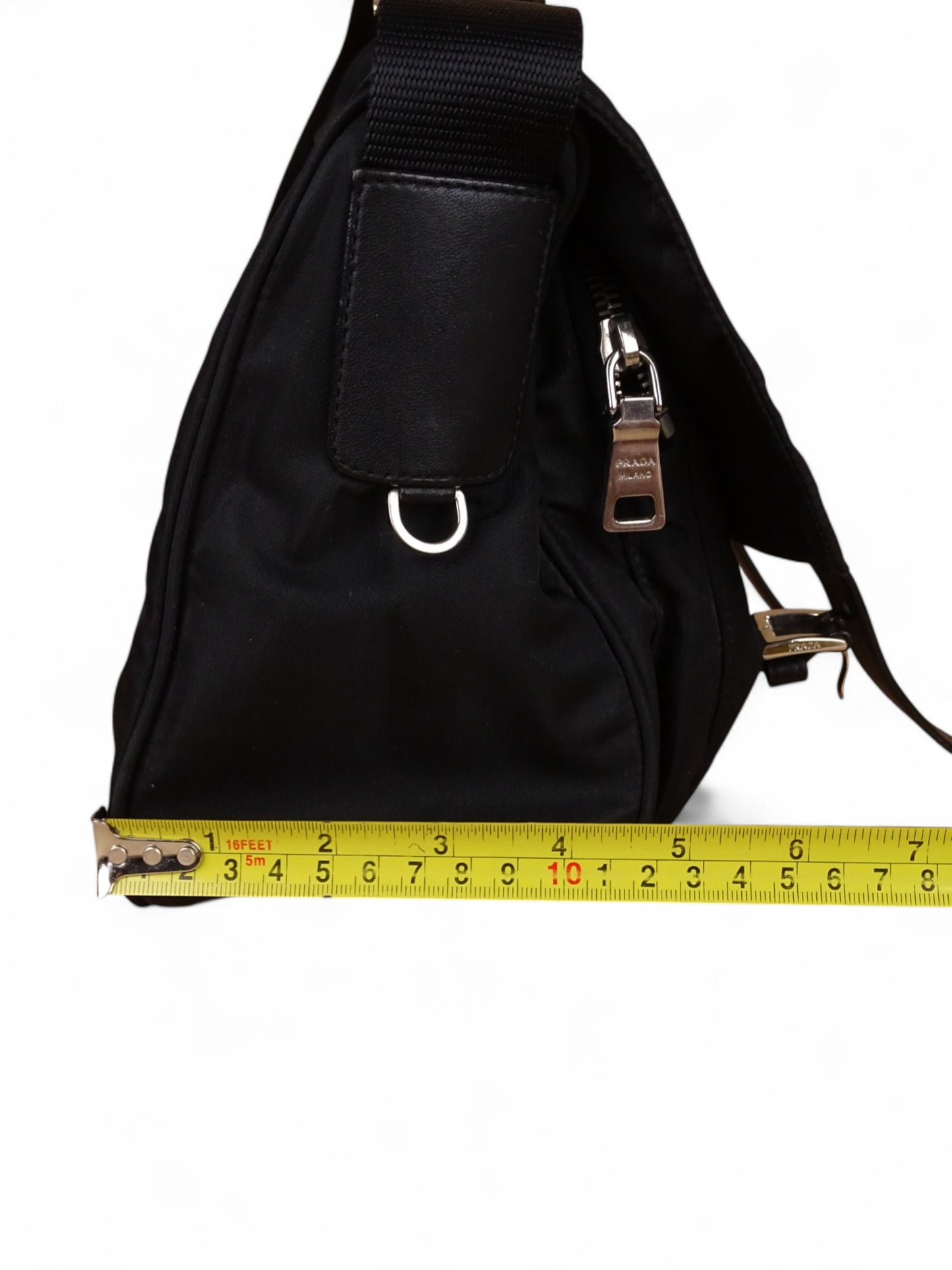 Prada Sacoche / Sac Nylon Noir Crossbody