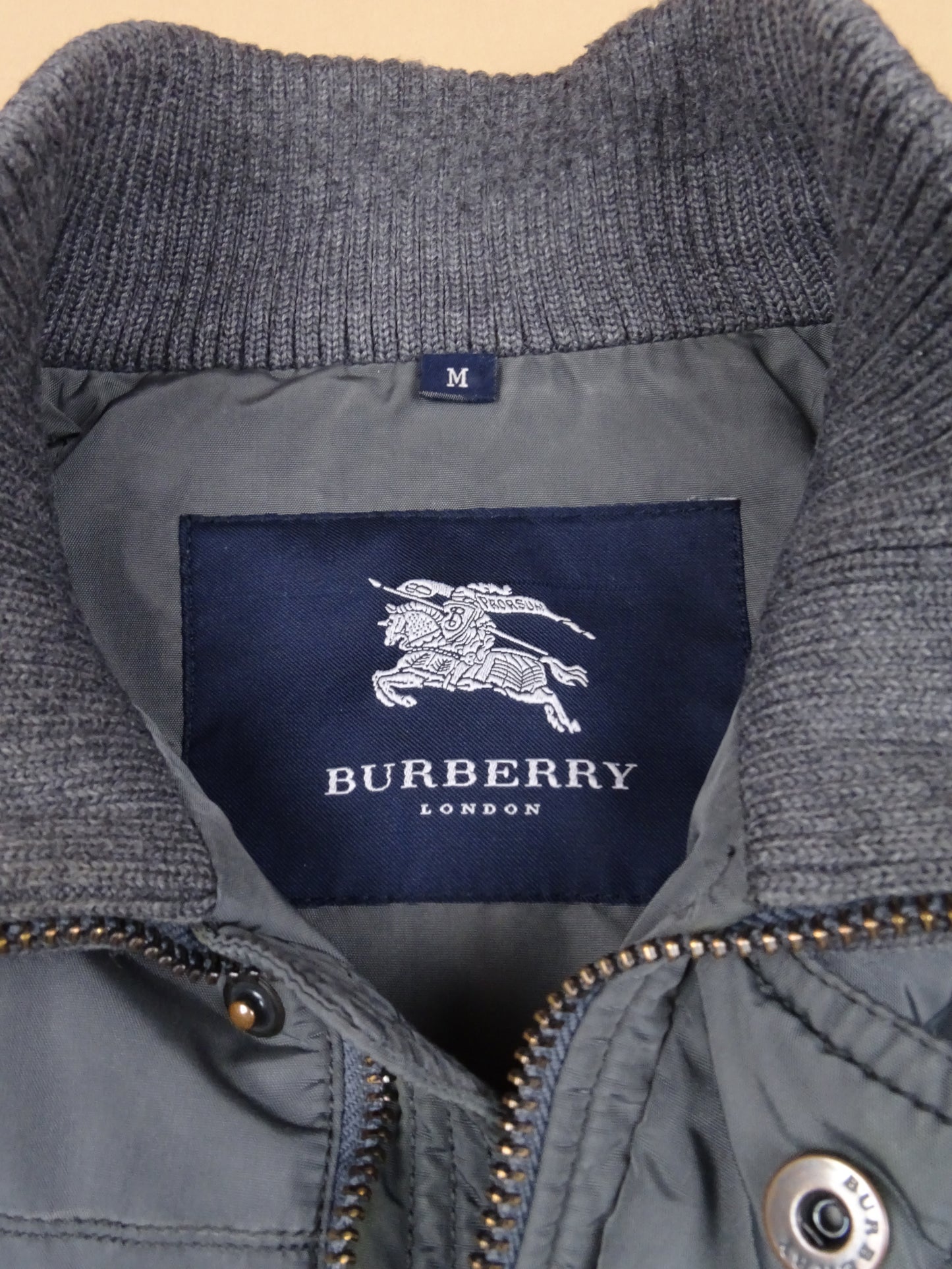 Manteau Burberry Gris M Poches