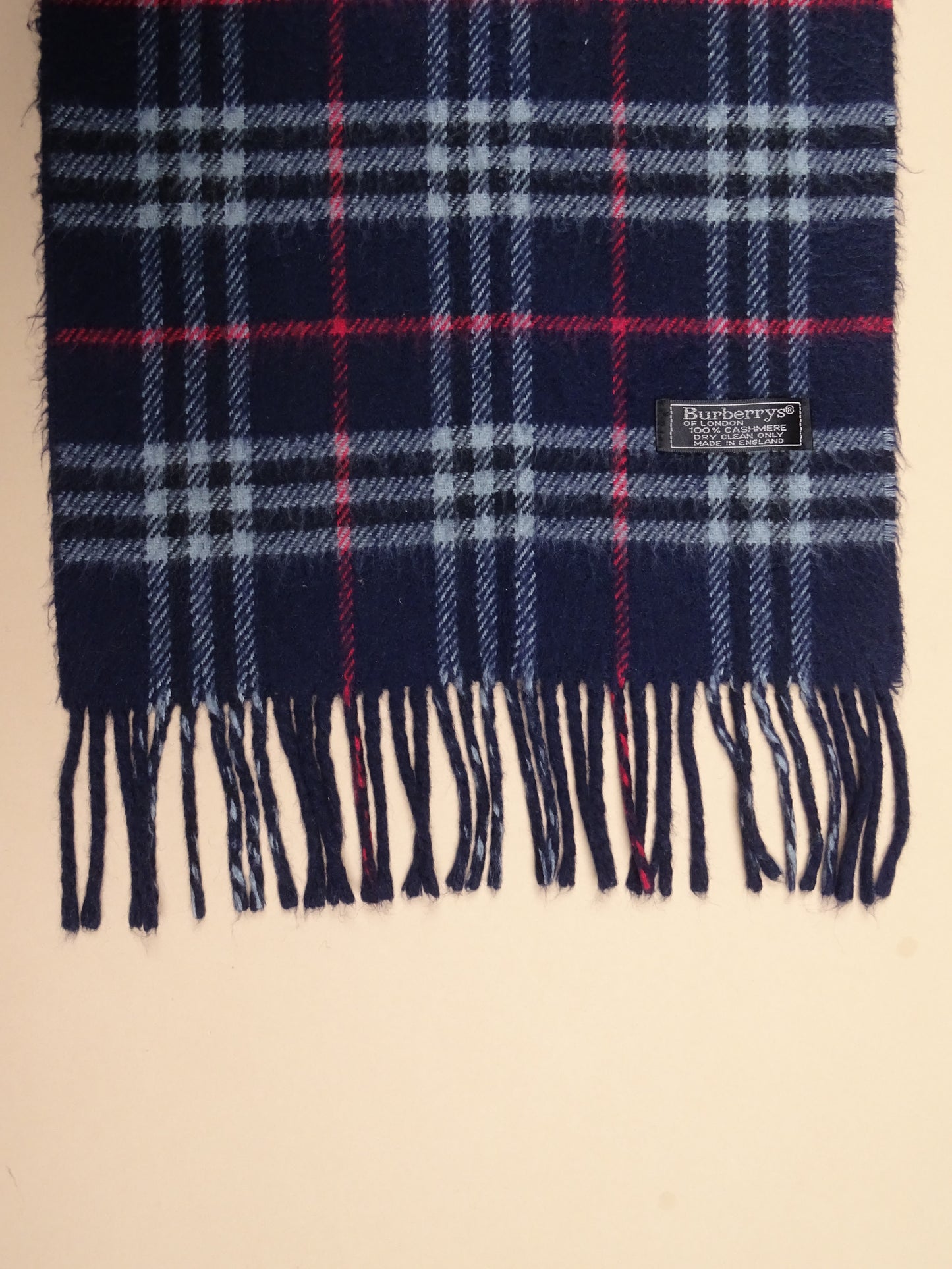 Écharpe Burberry Bleu Marine Cachemire Réversible Nova Check 203 Cm Long