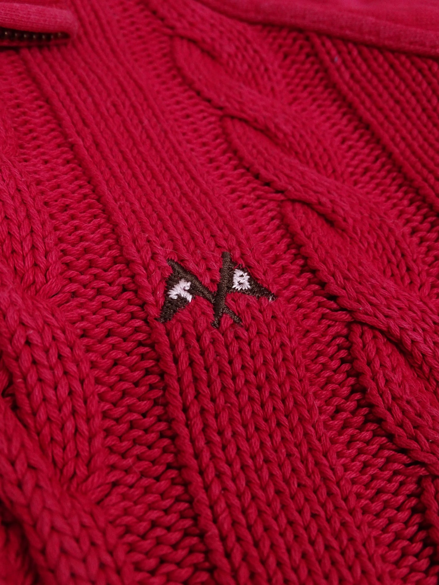 Burberry Gilet Zippé Rouge Torsadé M