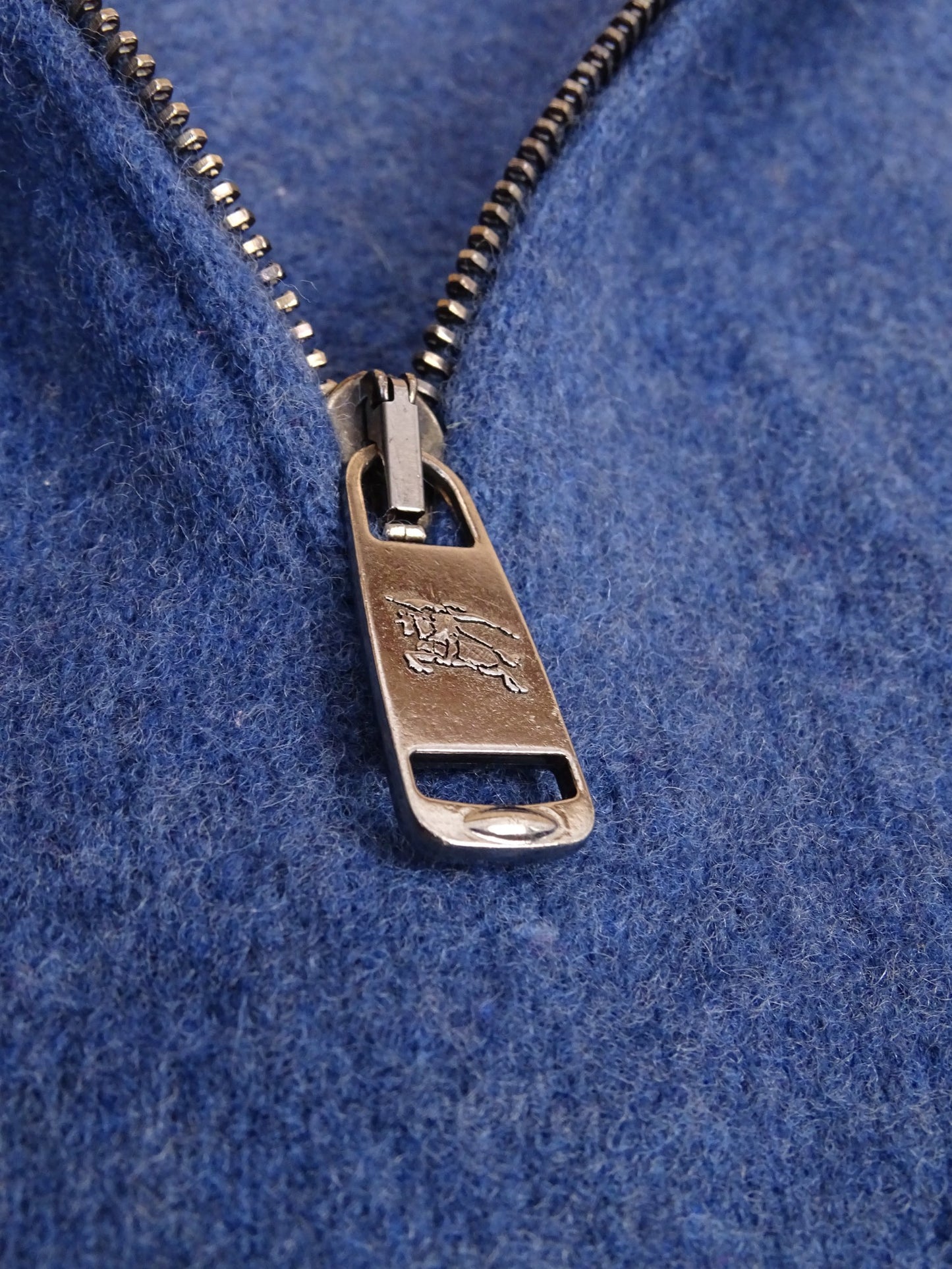 Burberry Pull Half Zip Col Montant Bleu Laine S Homme