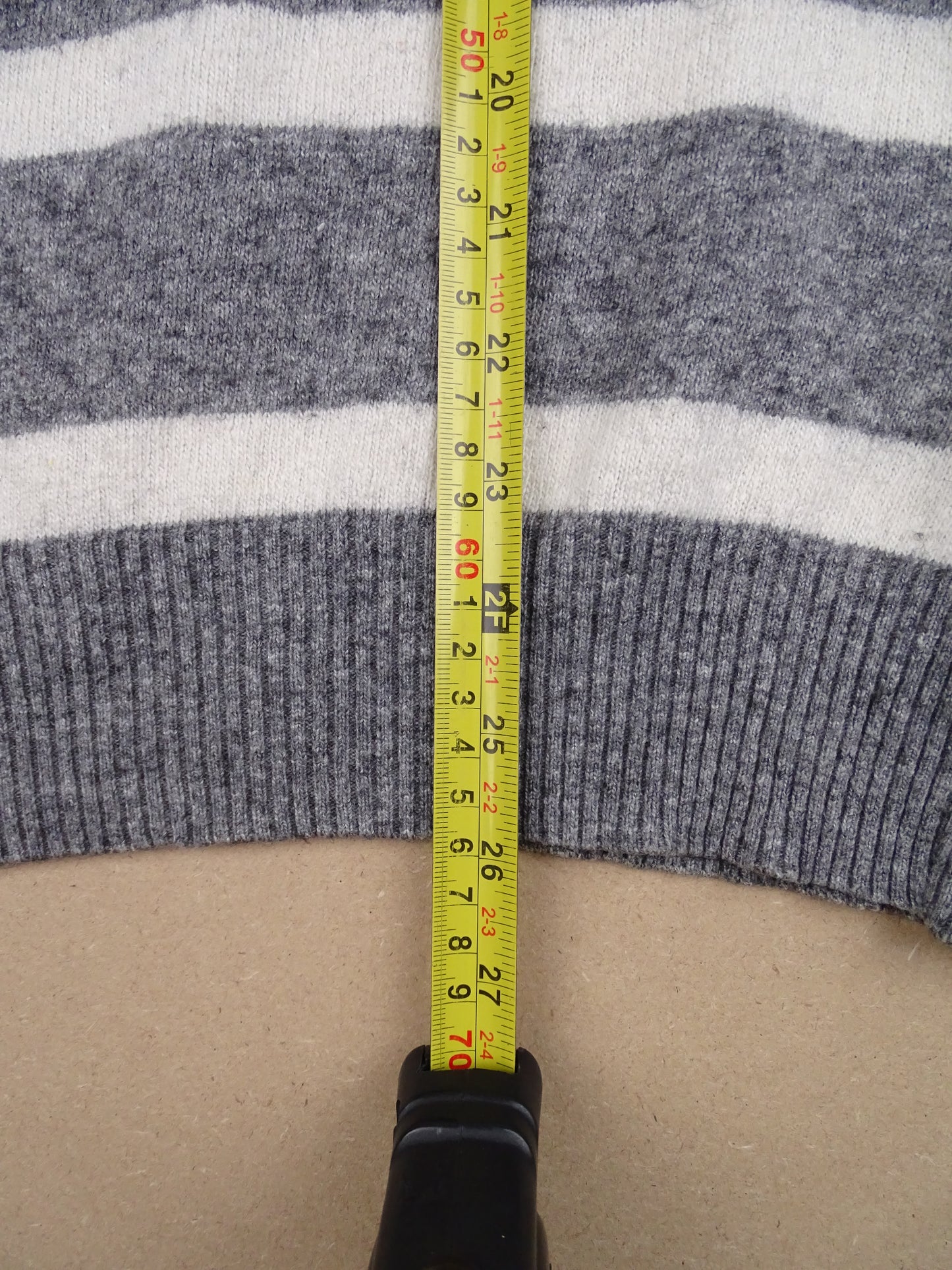 Pull Burberry Col Rond Rayé Gris Blanc S Homme