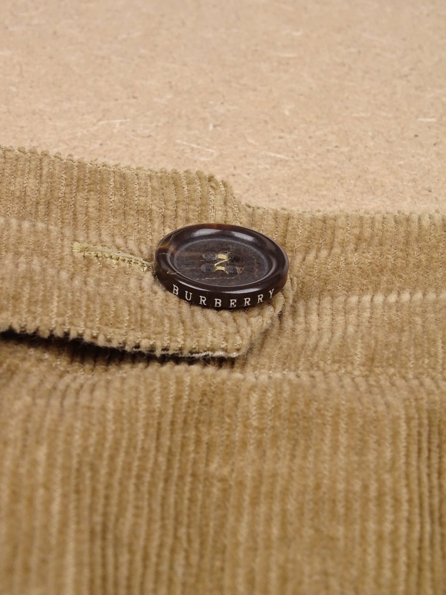 Jupe Burberry Velours En Dessous Mi-Longue Genoux Beige 42 / XL Femme Y2K