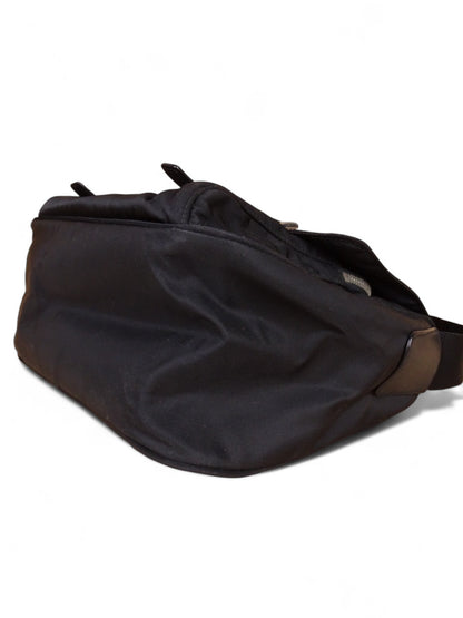Prada Sacoche / Sac Nylon Noir Crossbody