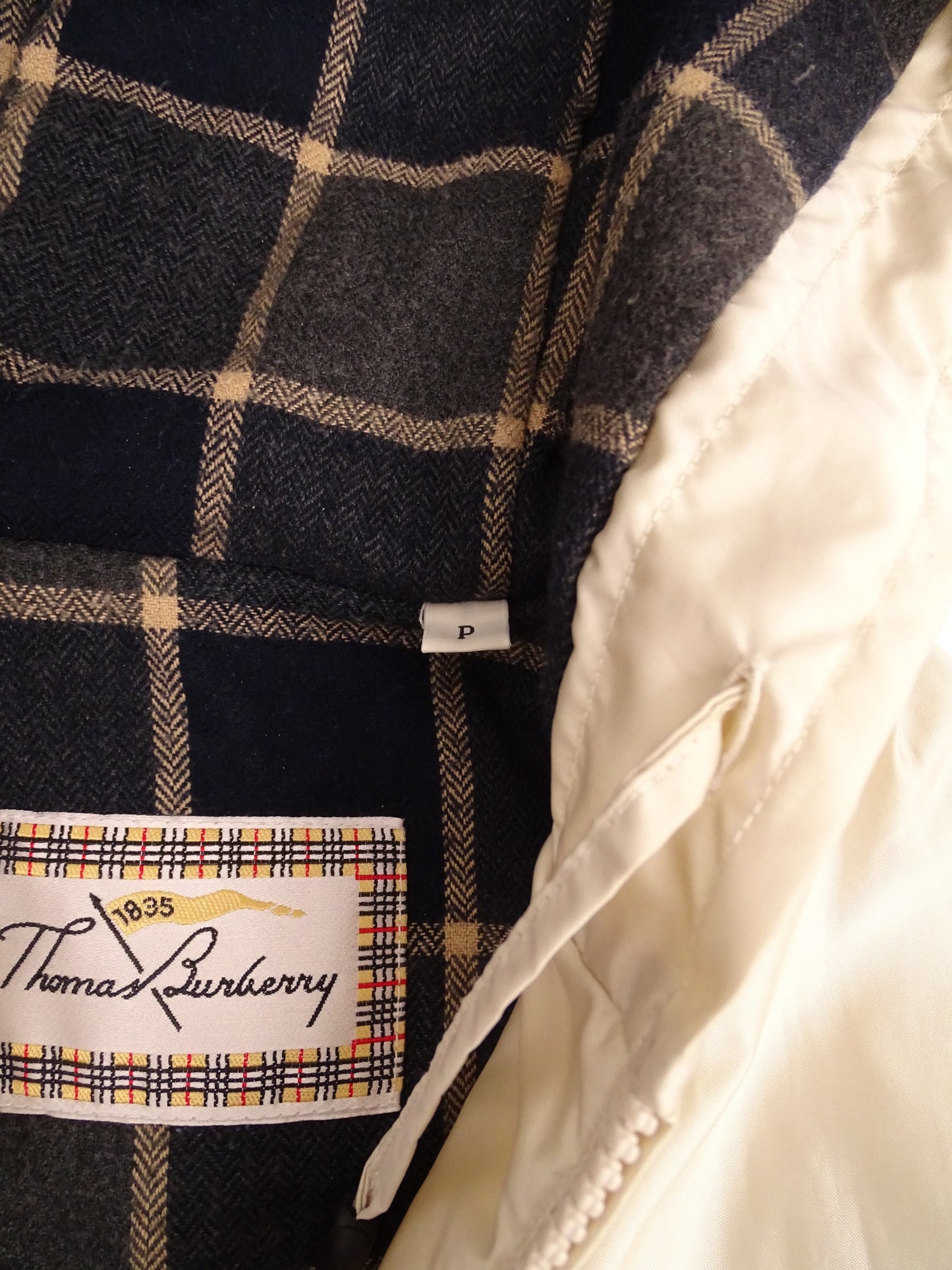 Burberry Manteau Zippé Crème Intérieur Tartan Écossais Gris S Femme